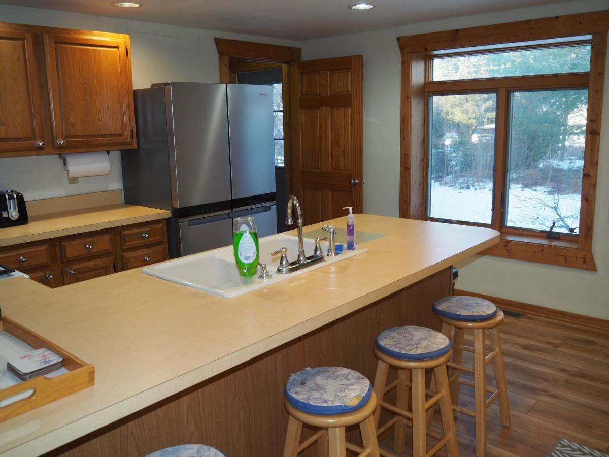 Bayside Cottage - Remodeled And Great Location! Frankfort Eksteriør bilde